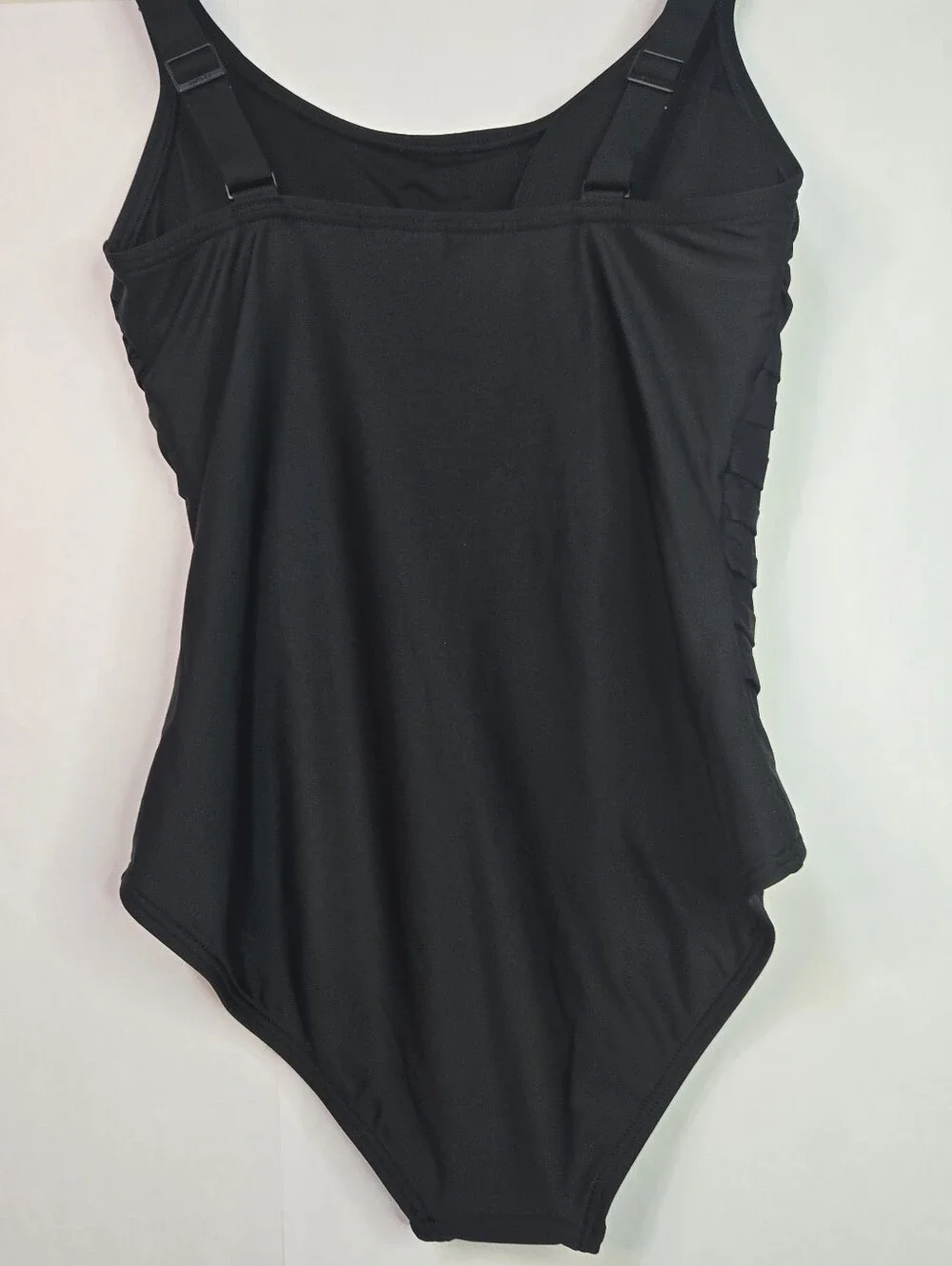 DKNY Black One-Piece Swimsuit Size S With Tummy Compression Removable Cups NWOT - Picture 7 of 9